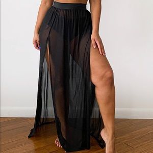 Plus Size Black Minah Mesh Maxi Skirt